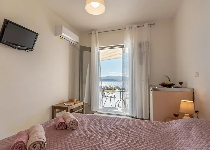 Dionysus House And Ariadne