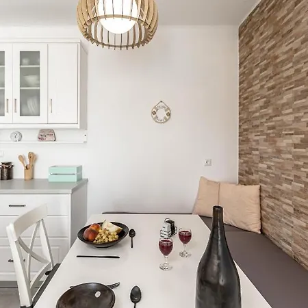 Dionysus House And Ariadne * Stelida (Naxos)