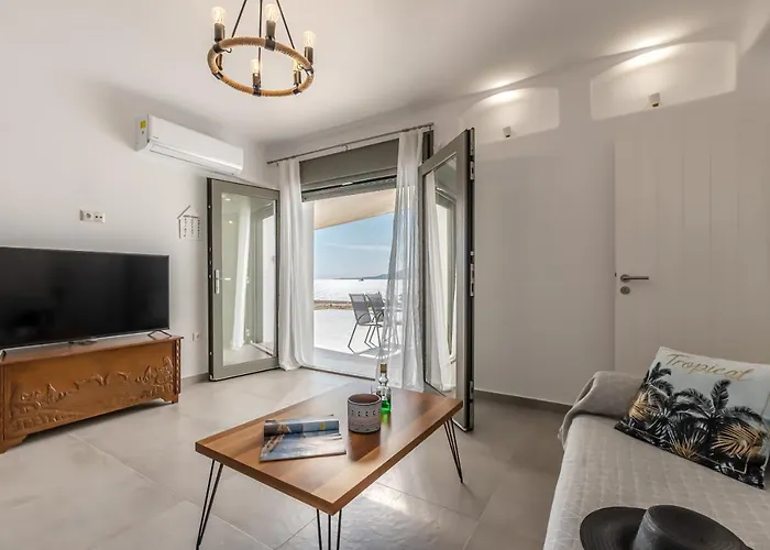 Dionysus House And Ariadne Holiday home *