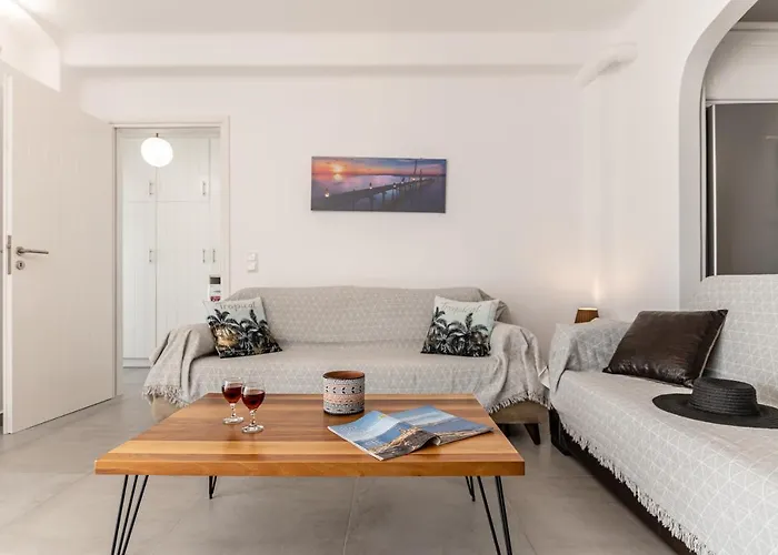 Dionysus House And Ariadne Holiday home *